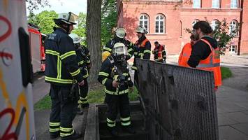 feuer auf s-bahn-baustelle sorgt für großeinsatz im harburg-tunnel