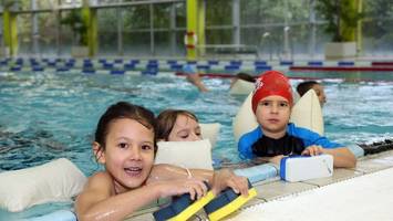 Mit Videos zum Seepferdchen: So sollen Kinder per App schwimmen lernen