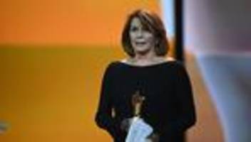 Leute: Senta Berger beim Spielen: «Da trickse ich, wo ich kann»