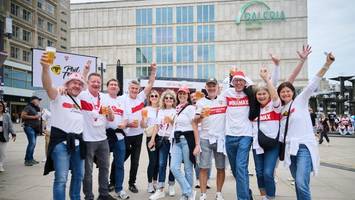 dfb-pokalfinale live: zehntausende fußballfans in berlin unterwegs