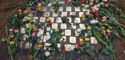 Berlin: Warum wird ein Nazi-Sympathisant aus dem Auswärtigen Amt mit einem Stolperstein geehrt?