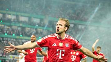 Nach Pyro-Unterbrechung: Kanes Hattrick entreißt Stuttgart den Pokal