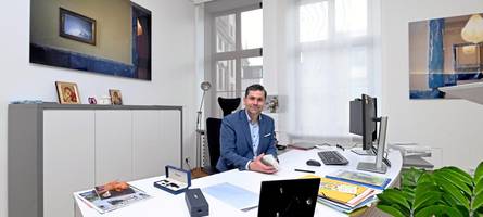Ikonen und Feuchttücher: Was das Büro über den neuen Augsburger Oberbürgermeister verrät