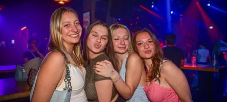 Modular Aftershowparty in der Kantine: Die besten Partybilder vom Freitag
