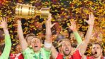 Bayern und Nationalmannschaft: «Kleiner Hüpfer»: Neuers WM-Fahrplan nach der Pokal-Party
