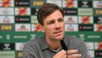 Fußball-Bundesliga: Trotz Krisensaison: Werder hält an Sportchef Fritz fest
