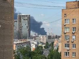 Warum bombardieren die uns?: Der Krieg kehrt heim und die Russen sind schockiert