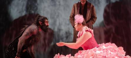 Die Schöne und das toxische Biest: Wie märchenhaft ist La Belle et la Bête am Staatstheater?