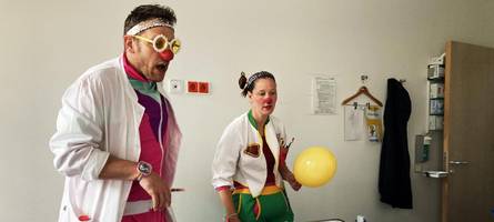 „Clowns brauchen ein großes Herz und viel Empathie“ – und sind Profis, im Schweren das Leichte zu finden