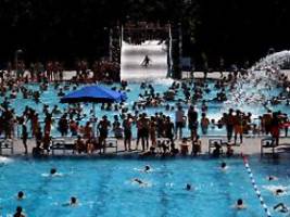 Badeunfälle in ganz Deutschland: Vier Kinder und zwei Erwachsene ertrinken am Pfingstwochenende
