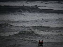 Gefahr an der Atlantikküste: Deutsche wird in Frankreich von Strömung mitgerissen und stirbt