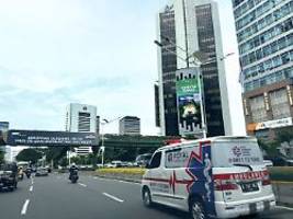 Unglück in Indonesien: Hängebrücke stürzt ein - zwei Österreicher tot