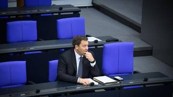 elterngeld zusammenstreichen? koalition wählt den weg des geringsten widerstands
