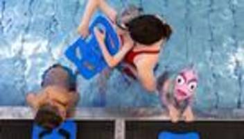 Freibadsaison: Wie man Kinder vor Badeunfällen schützt