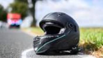 schwere unfälle: mehrere motorradfahrer sterben bei unfällen in niedersachsen