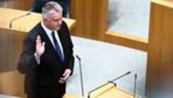Wiederaufbau im Ahrtal: Neuer Ministerpräsident Schnieder (CDU) besucht Ahrtal