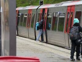 Bericht über CDU-Pläne : Bürgergeld-Empfänger könnten künftig Deutschlandticket bekommen