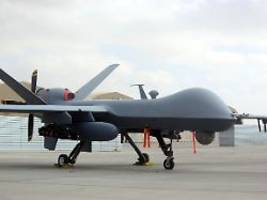 Keine offizielle Bestätigung: Revolutionsgarden: Haben auf US-Drohne und Kampfjet gefeuert