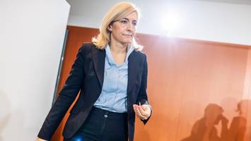 Warkens Pflegeversicherung: Zahlen Kinderlose bald mehr?