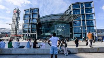 Schlimm oder schön? Warum der Berliner Hauptbahnhof seit 20 Jahren polarisiert