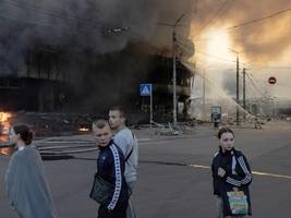 Russische Angriffe auf die Ukraine: Merz’ markige Worte holen ihn jetzt ein