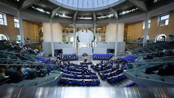 diese abgeordneten fehlten im bundestag am häufigsten – amthor und bas immer da