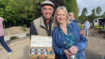 Neue Boulebahn am Sachsenwald: Großer Fan macht seinem Dorf ein Geschenk