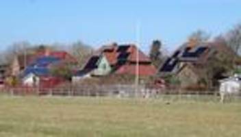 Reform der Netzentgelte: Netznutzung: Höherer Grundpreis für PV-Anlagen geplant