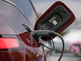 Nachfrage steigt: Europas Automarkt ist dank Elektrofahrzeugen im Aufwind