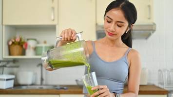 Gesunde Ernährung mit AG1: Dr. Riedl warnt vor Supplement-Trugschluss