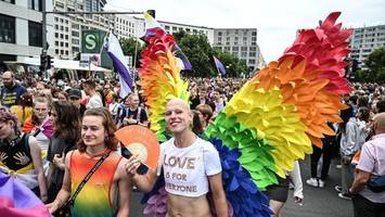 Berliner CSD findet erstmals zwei Tage statt – Wichtige Infos im Überblick