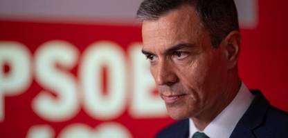 spanien: polizei durchsucht büros der partei von pedro sánchez