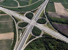infrastruktur: bund plant lizenz zum straßenbauen