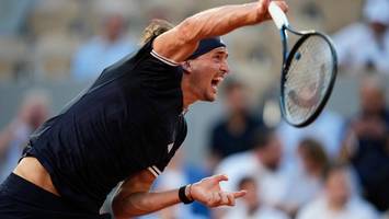 19 Asse! Zverev lässt sich bei French Open auch von Gegner-Verletzung nicht irritieren