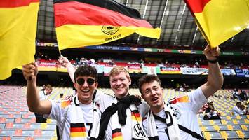 Fußballtrikots zum Schnäppchenpreis: Zur WM haben Betrüger Hochsaison