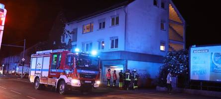 Feuerwehr löscht Brand in Haunstetter Wohnheim