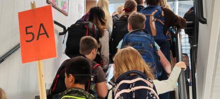 Kein Platz mehr im Klassenzimmer: Weshalb Schulen im Augsburger Land Kinder ablehnen müssen