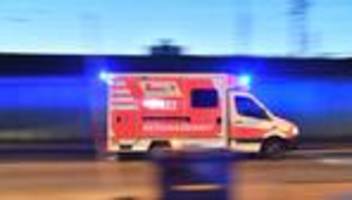 Vorpommern-Greifswald: Schwerer Unfall bei Kagenow – Mädchen aus Auto geschleudert
