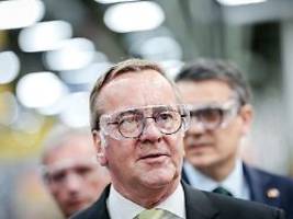 werbung für deutsche u-boote: pistorius ist in kanada guter dinge