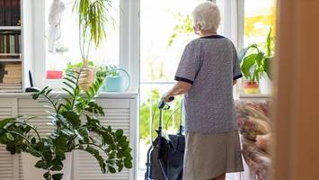 Pflege finanzieren durch Wohneigentum? „Forderungen werden immer absurder“