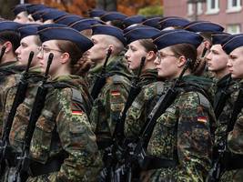 Bundeswehr: Dienstpflicht für Reservisten auch in Friedenszeiten geplant
