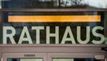 Kommunen: Raunheimer Bürgermeister gibt Amt nicht freiwillig auf