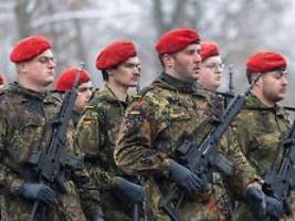 nahe der grenze zu belarus: schießanlage für bundeswehr-brigade in litauen steht