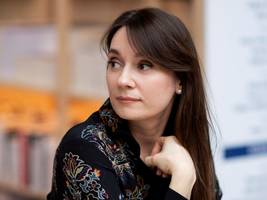 Russland-Propaganda: „Putins Influencerin“ setzt ihre Akzente in Frankreich