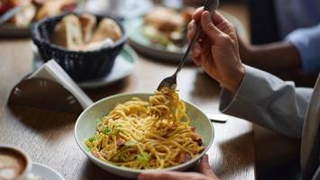 Hohes Cholesterin: Welche Lebensmittel schädlich sein können