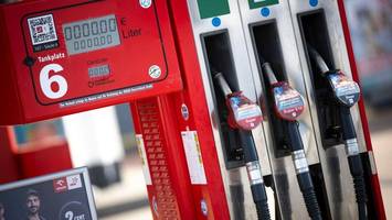 1,6 milliarden für den tankrabatt: kommt die entlastung bei den bürgern an?