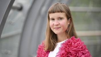 Altonaer Theater bringt Bestseller von Caroline Wahl auf die Bühne