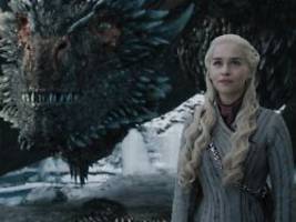 es geht ums geld: emilia clarke räumt mit game of thrones-spekulation auf