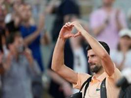 Hype um Supertalent: Geschlagener Djokovic lässt weitere Rückkehr nach Paris offen