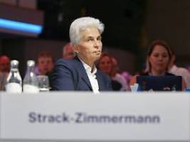 Überraschende kampfkandidatur: strack-zimmermann tritt jetzt doch gegen kubicki an